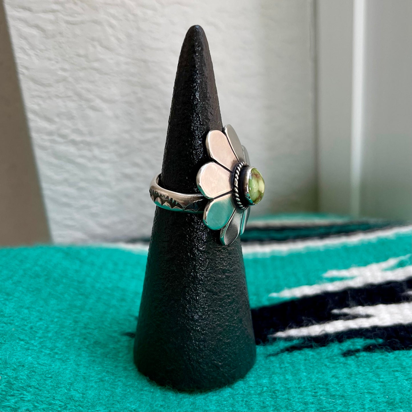 Flower Ring - Adjustable