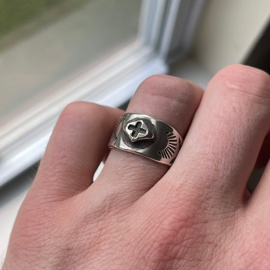 Tapered Cross Ring