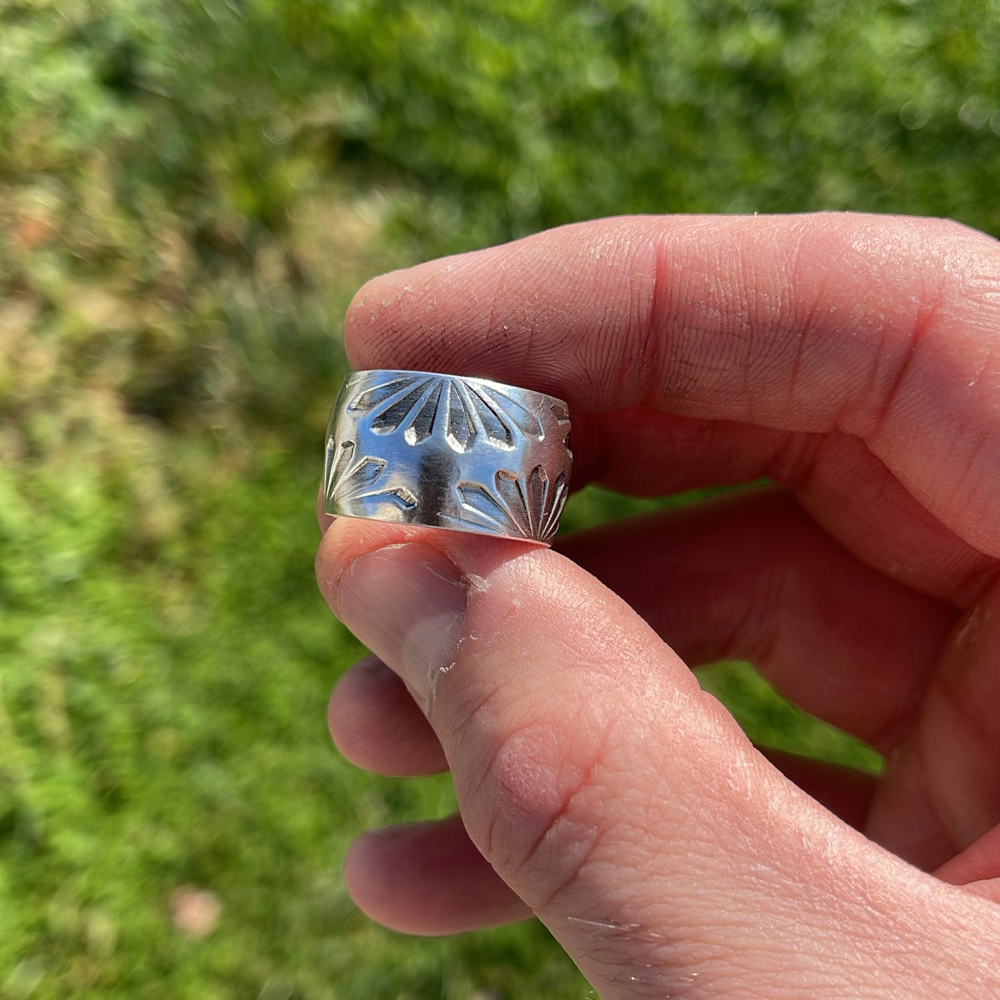 Flower Petal Bloom Wide Stamped Ring