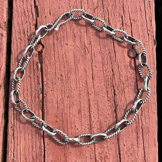 Chain Link Choker Necklace - Oval Shaped